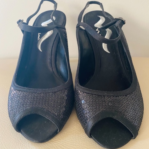 NWOT Nina Black Sequin Slingback Heels - Picture 4 of 8